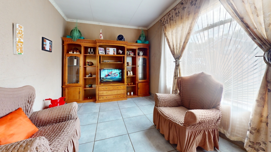 4 Bedroom Property for Sale in Promosa North West